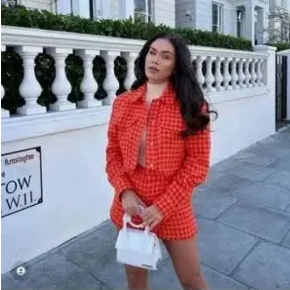 ZARA Hot Burnt Sienna Orange Spring Colour Chanel Vouge  Houndstooth Tweed NWT - Picture 3 of 15